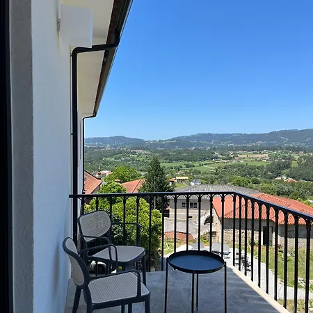 Lua De Caldelas